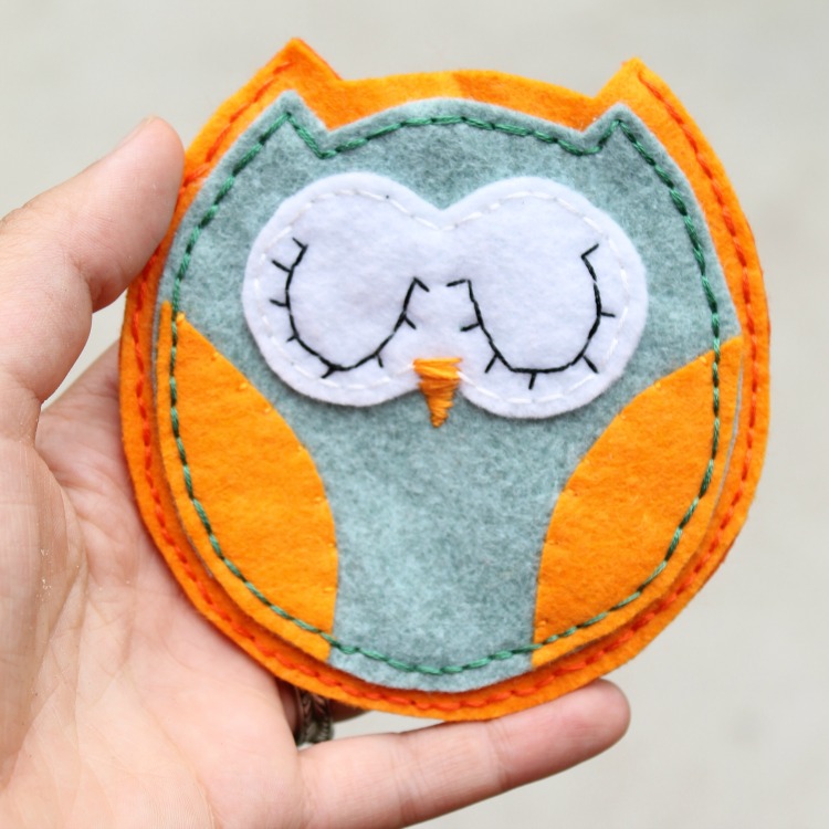 felt owl pouch 2